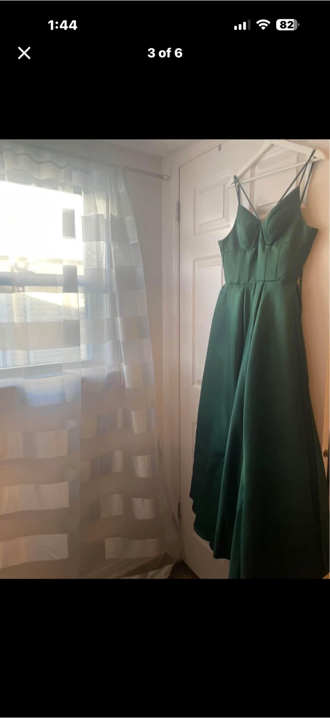 Emerald Green Formal Gown - photo 3