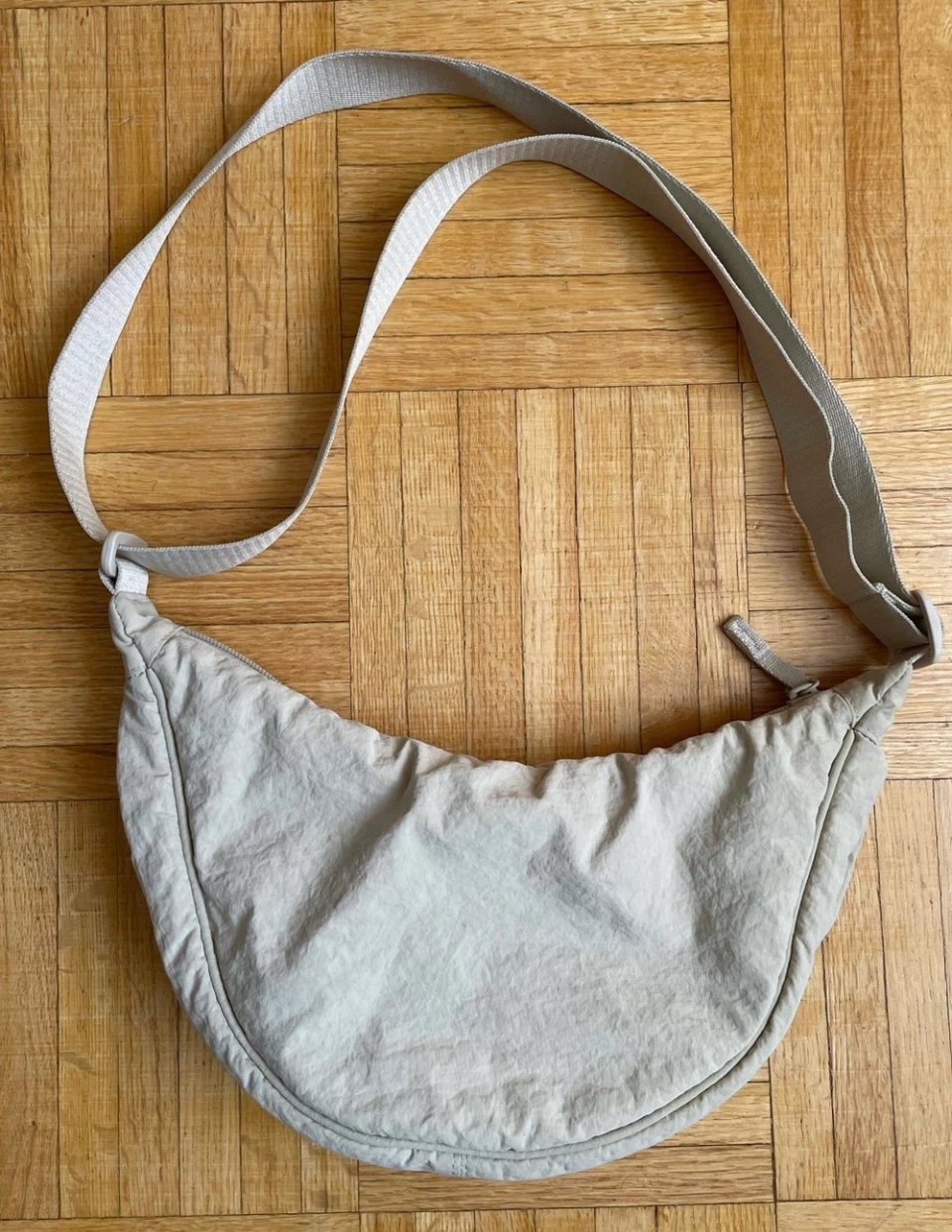Uniqlo Crossbody Bag - photo 2