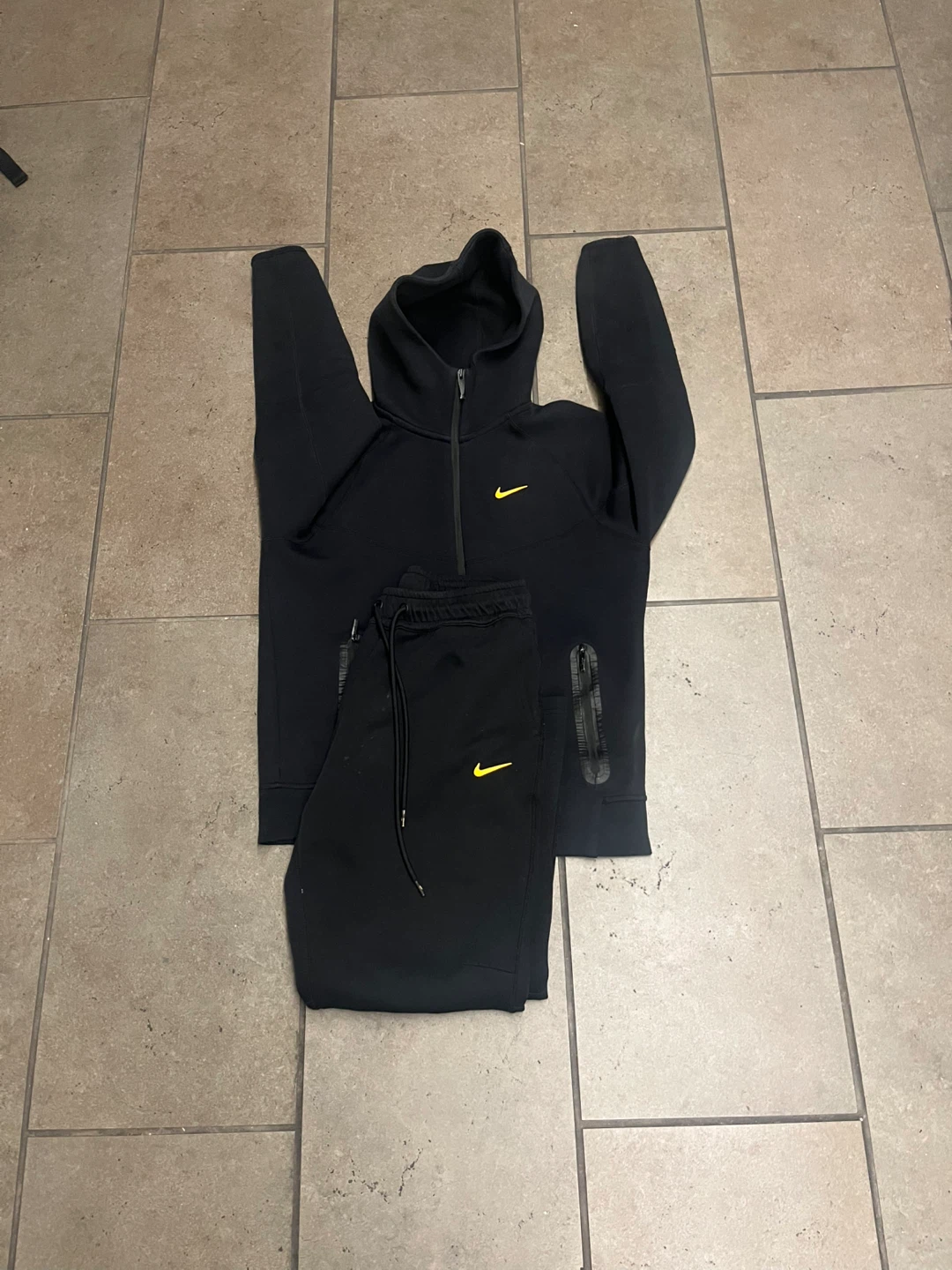 Nike Tech Fleece Black and Yellow Tracksuit