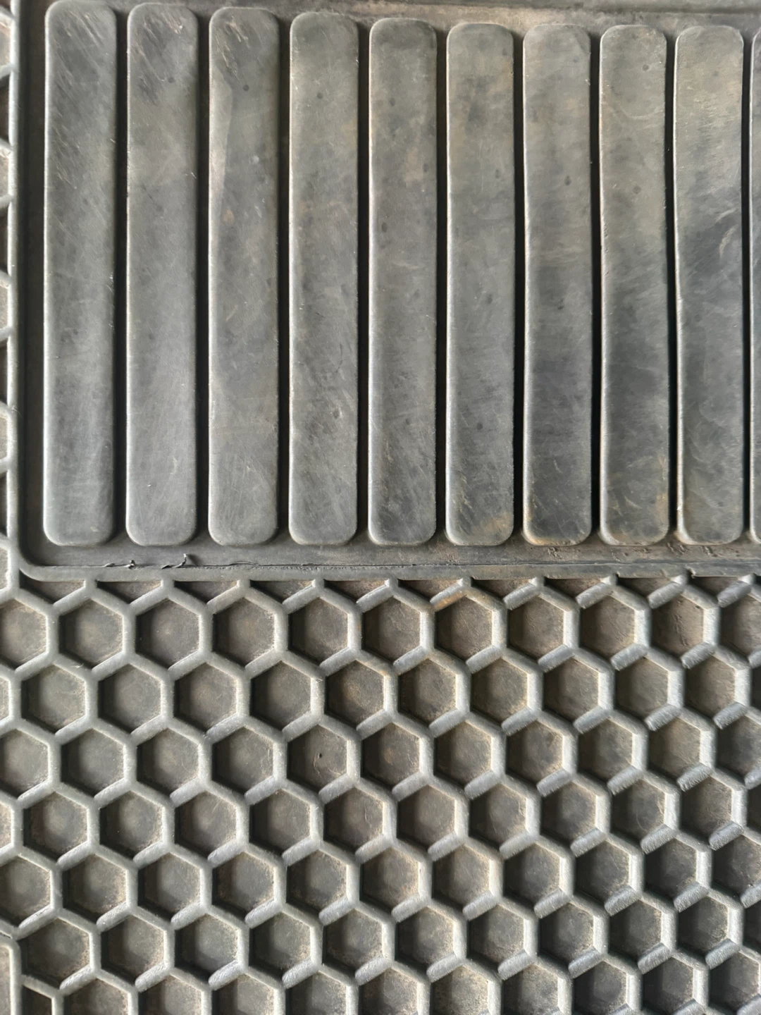 Mercedes-Benz Rubber Floor Mats Set - photo 5