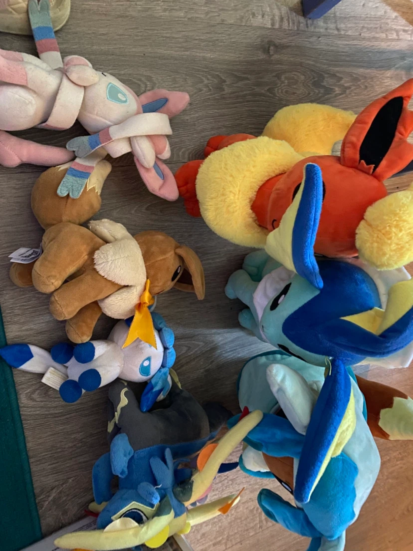 Pokémon Eeveelution Plush Toys(big 15 small 7)