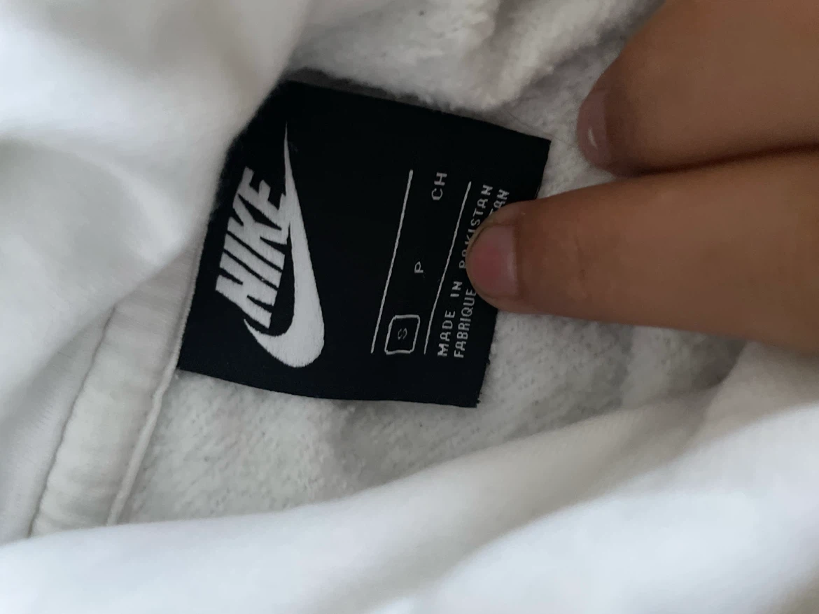 Nike White Hoodie men’s small - photo 4