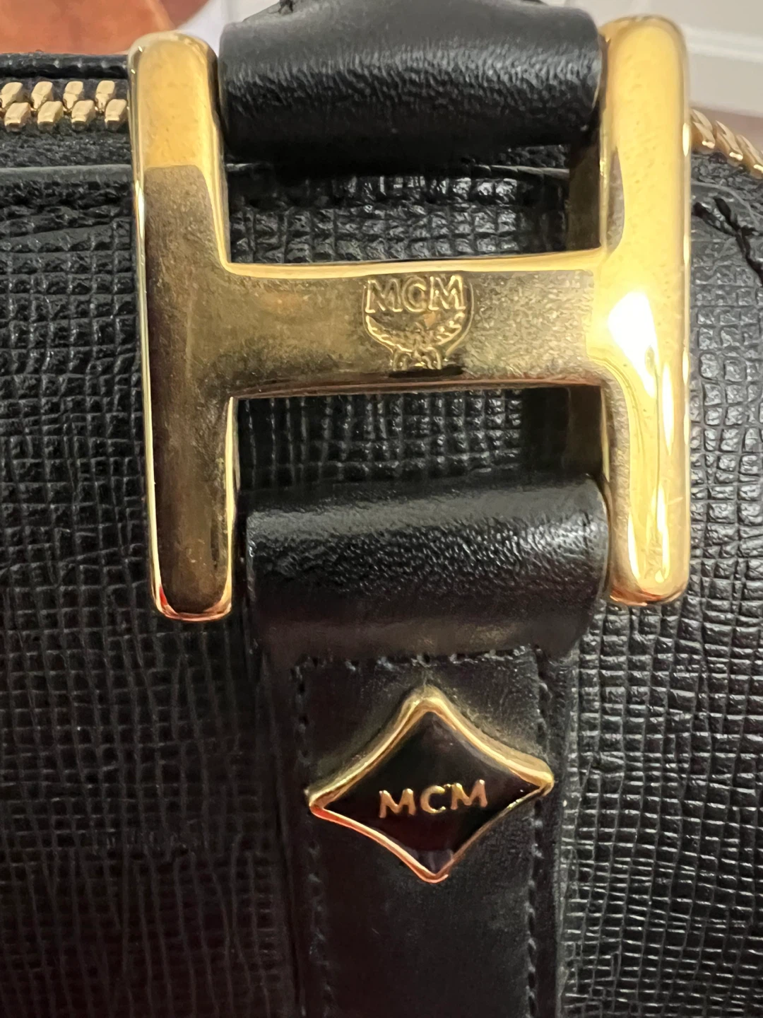 MCM Black Leather Handbag - photo 4