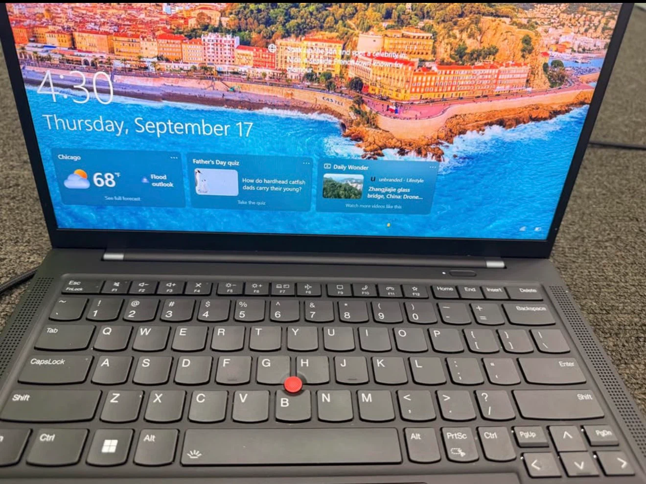 Lenovo ThinkPad X1 Carbon Gen 9 Laptop - photo 4