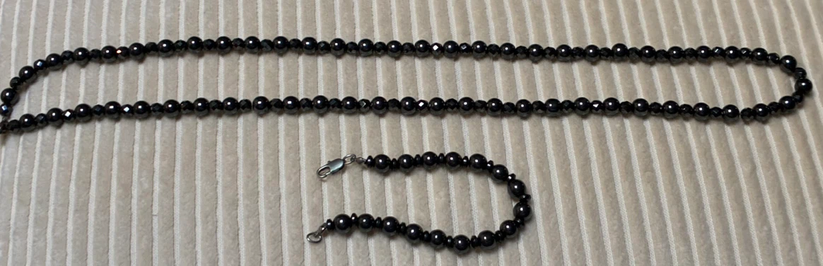 Black Hematite Necklace & Bracelet Magnetic Beads jewellery - photo 3