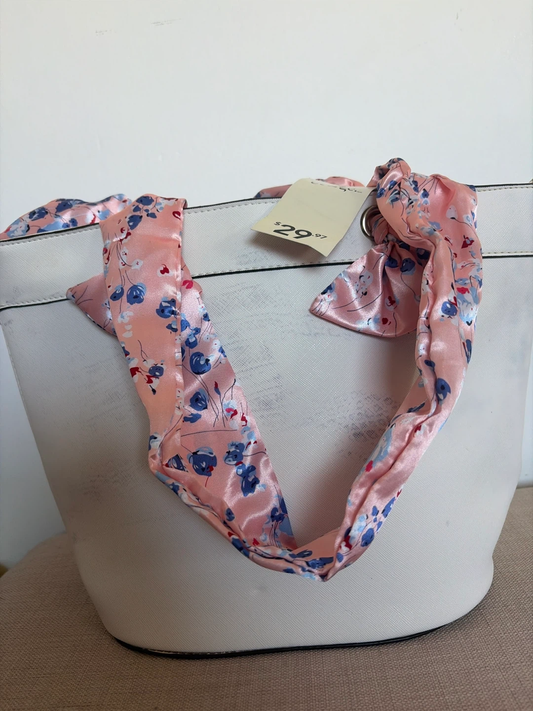 George White Floral Scarf Tote Bag - photo 2
