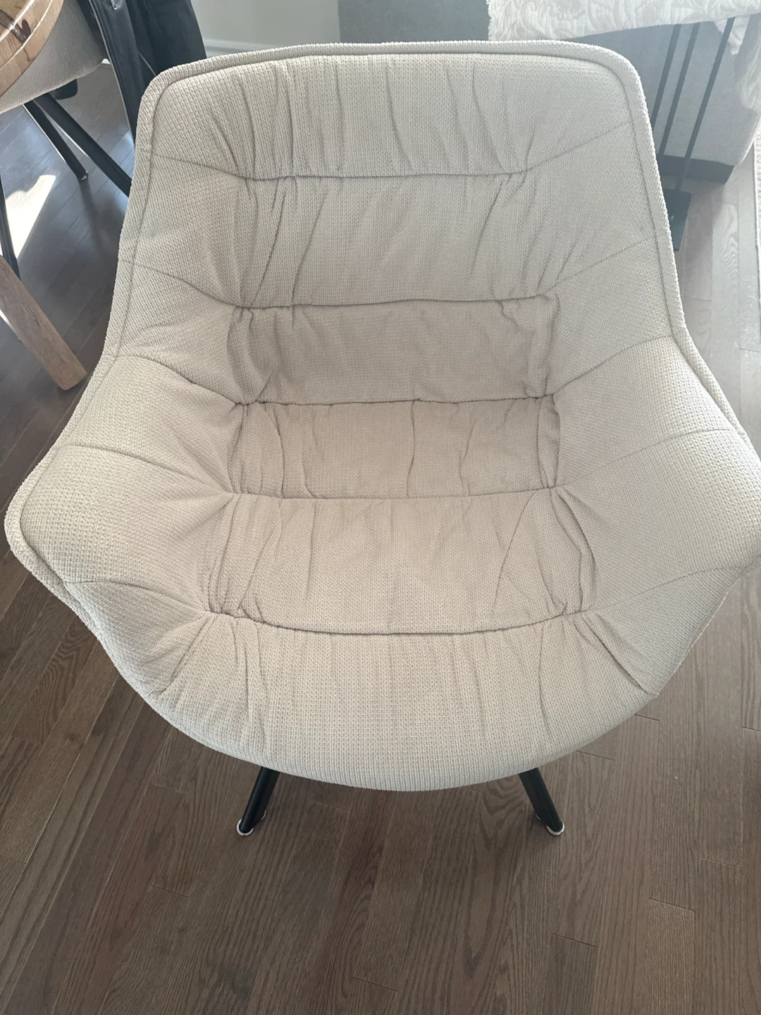4 Modern Accent Chairs - photo 4
