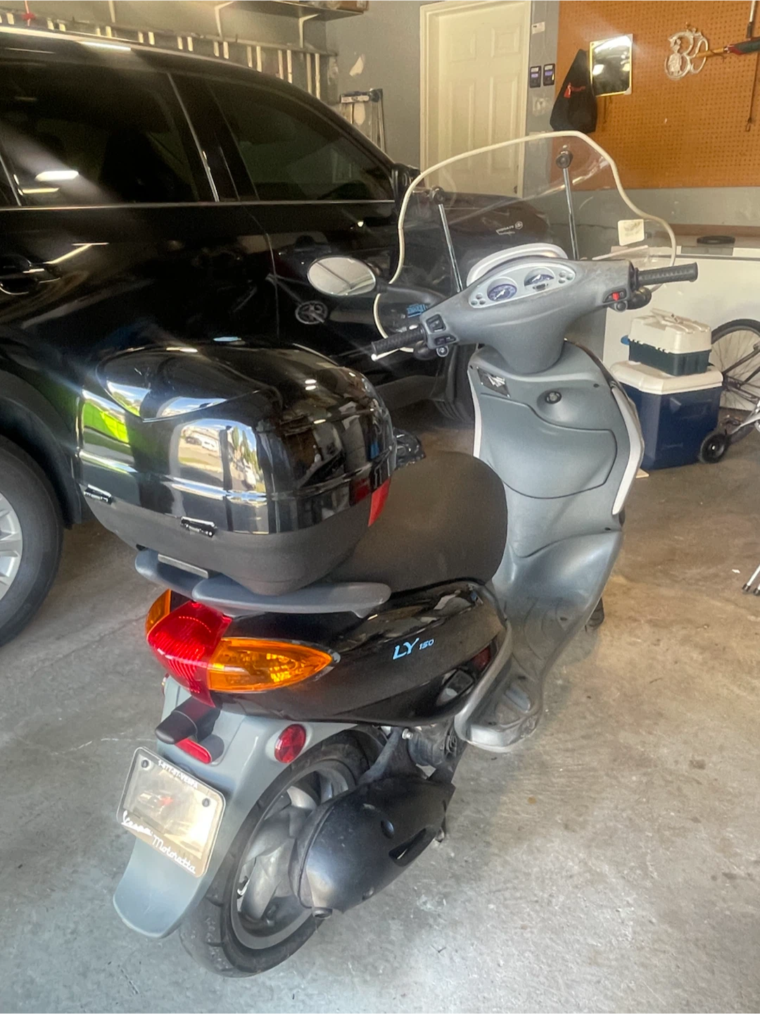 Piaggio Fly 150 Scooter - photo 4