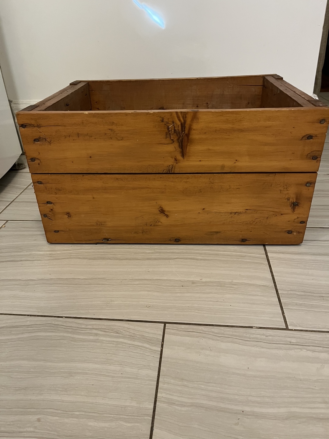Rustic wooden storage crate - photo 3
