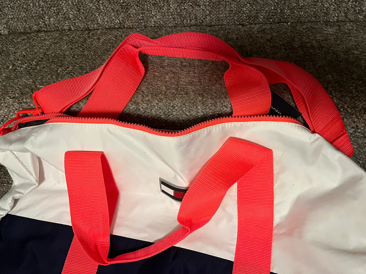 Tommy Hilfiger Duffle Bag - photo 3
