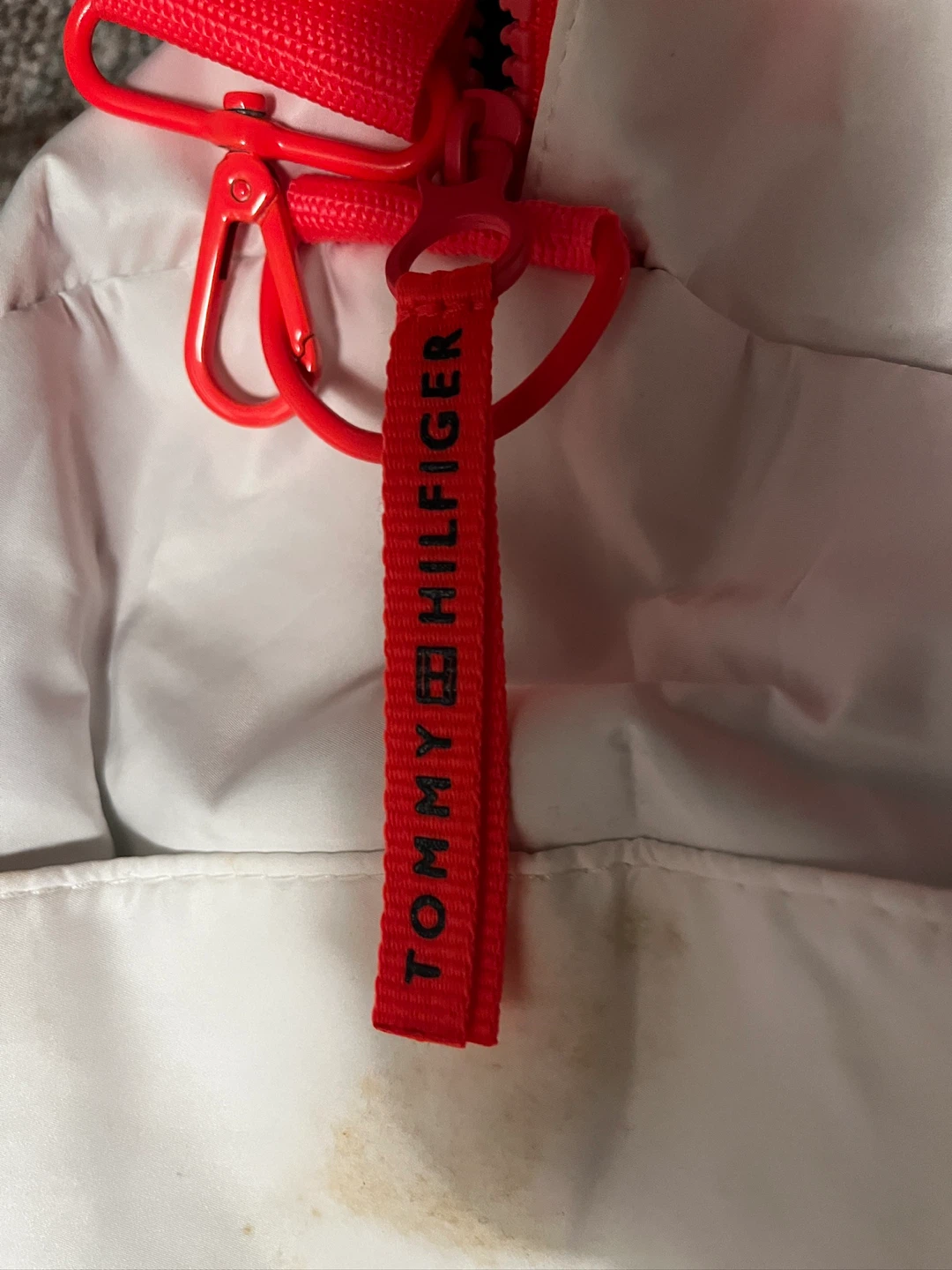 Tommy Hilfiger Duffle Bag - photo 5