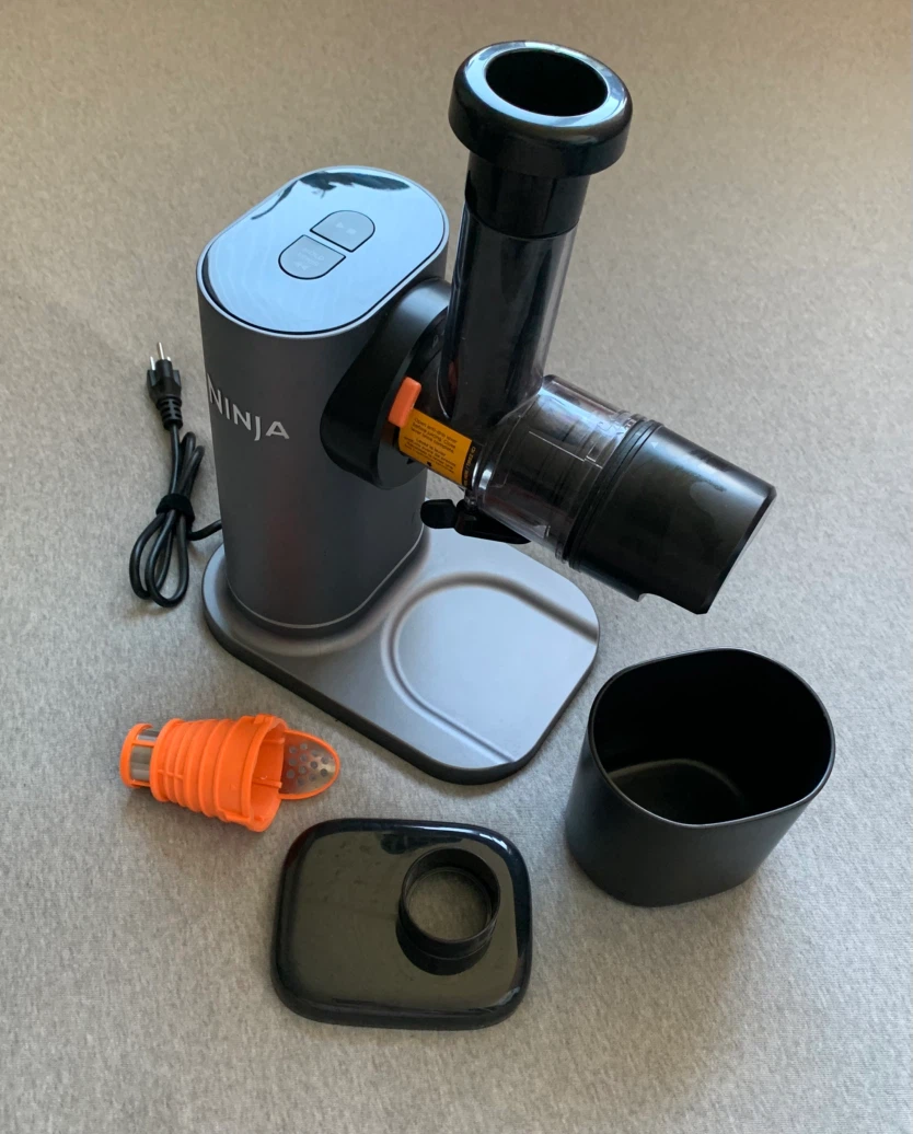 NINJA Cold Press Juicer JC151C
