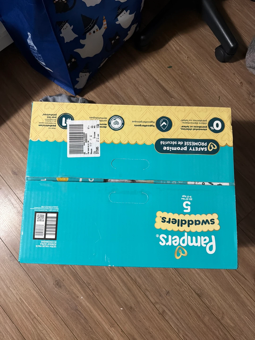 Pampers Swaddlers Size 5 Diapers (148 count) - photo 2