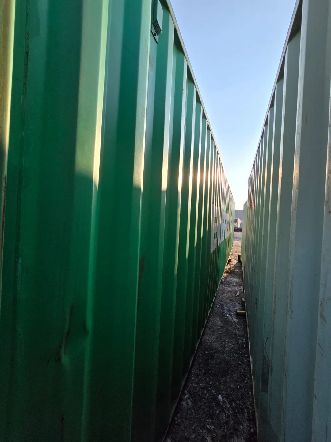 Shipping Containers - photo 3