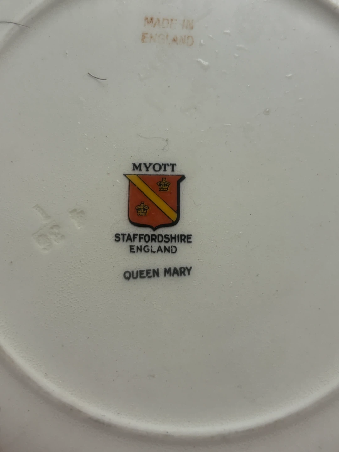 Vintage Myott Staffordshire Plate - Floral - photo 2