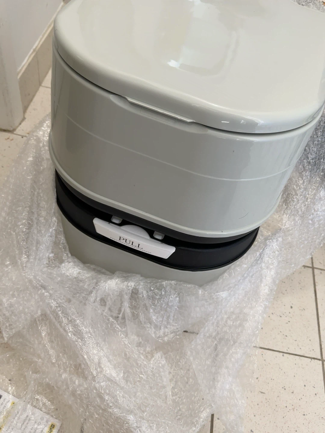 Portable Camping Toilet - photo 2