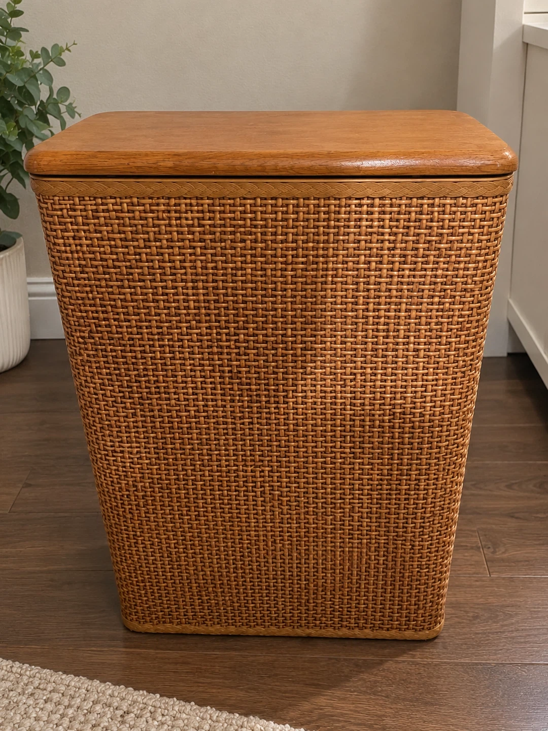 Redmon Wicker Laundry Hamper