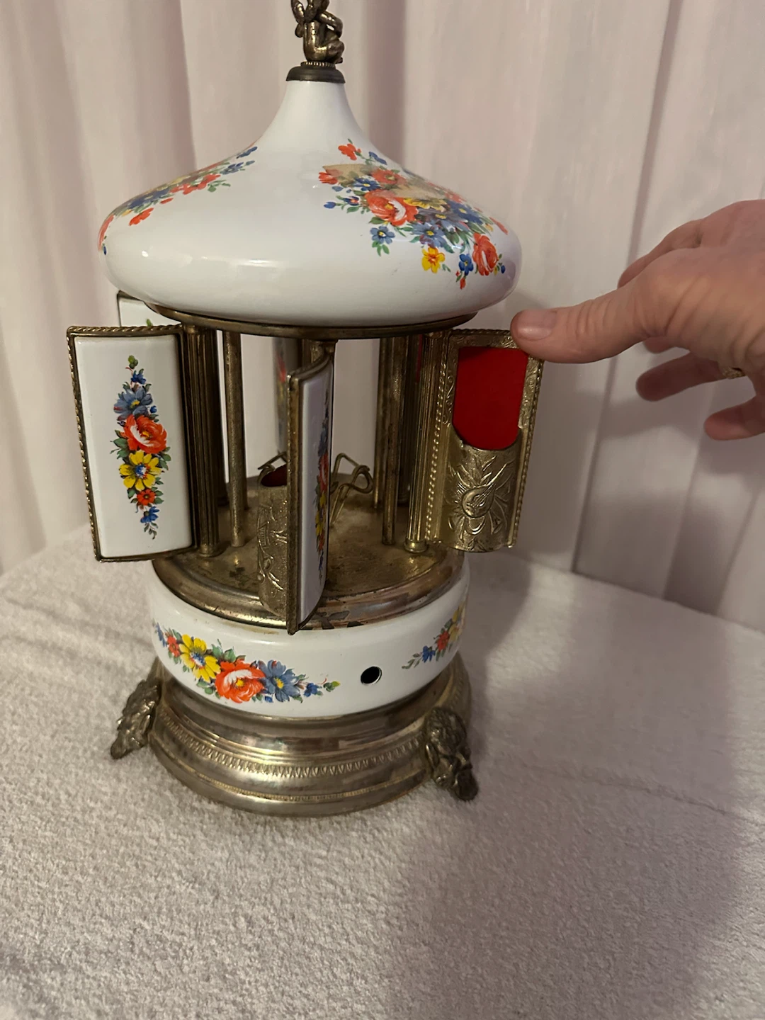 Reuge Vintage Carousel Musical Jewellery Box - photo 2