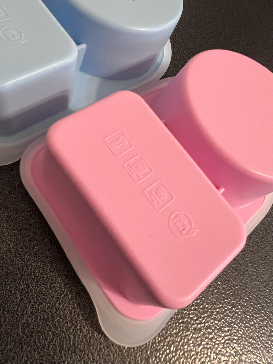 🥣 3-Pack Silicone Food Storage Containers with Lids – Brand New - photo 5