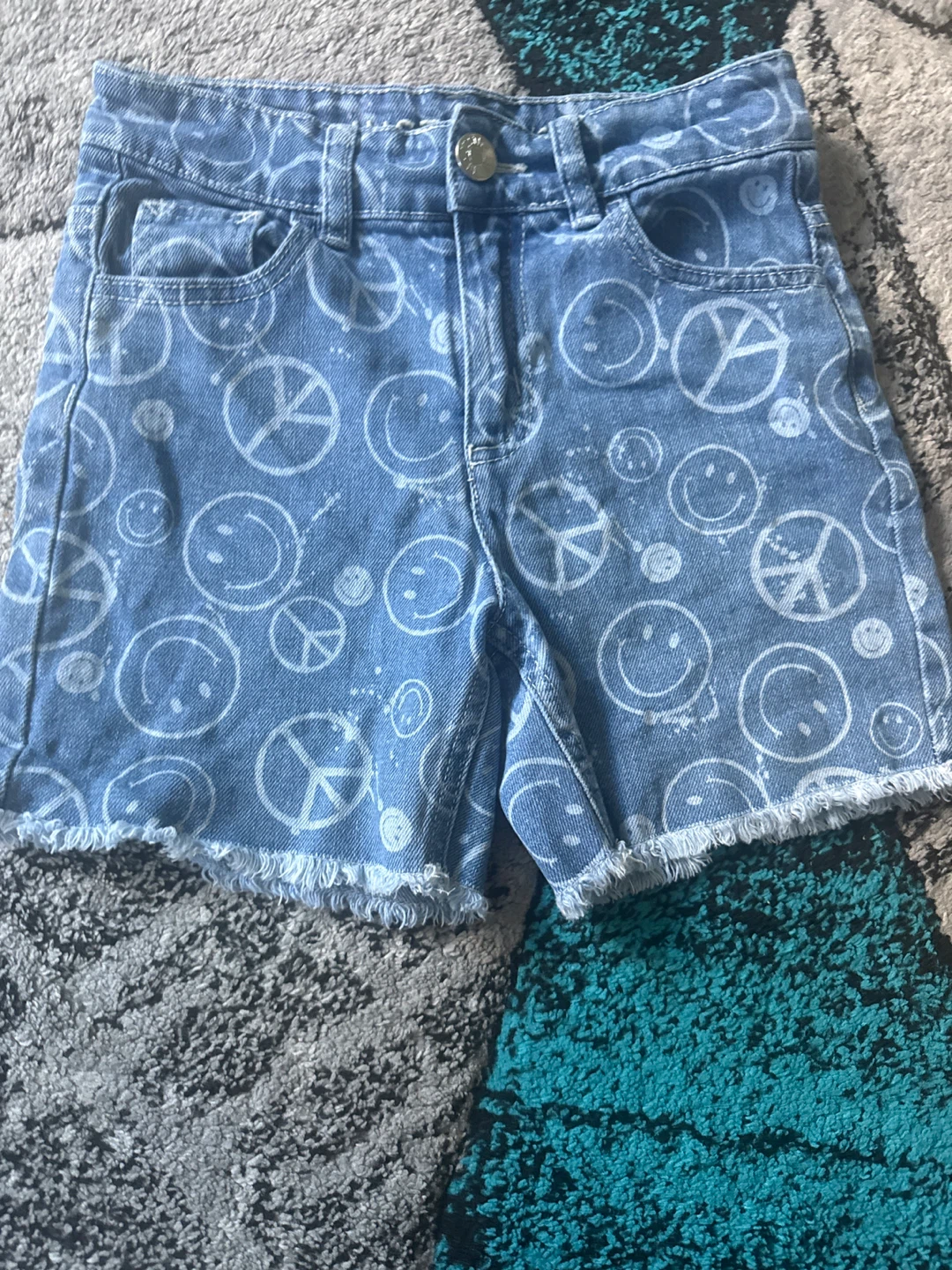 Justice Smiley Face Jean Shorts Size 8