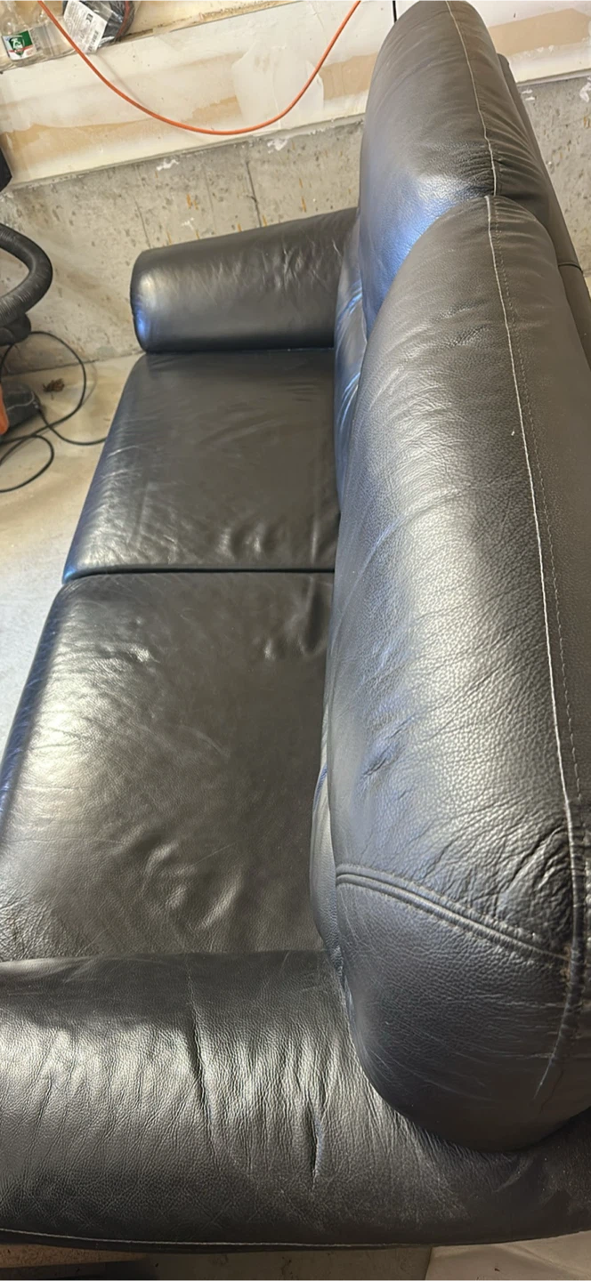 Black Leather Two-Seater Sofa - photo 2