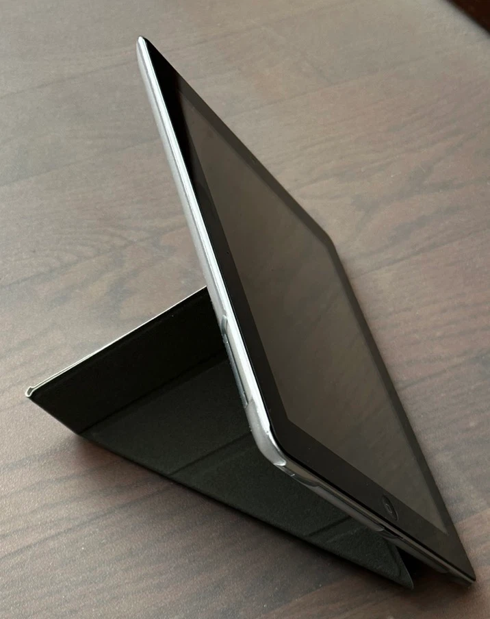 Apple iPad (3rd Gen) - 32GB - photo 4