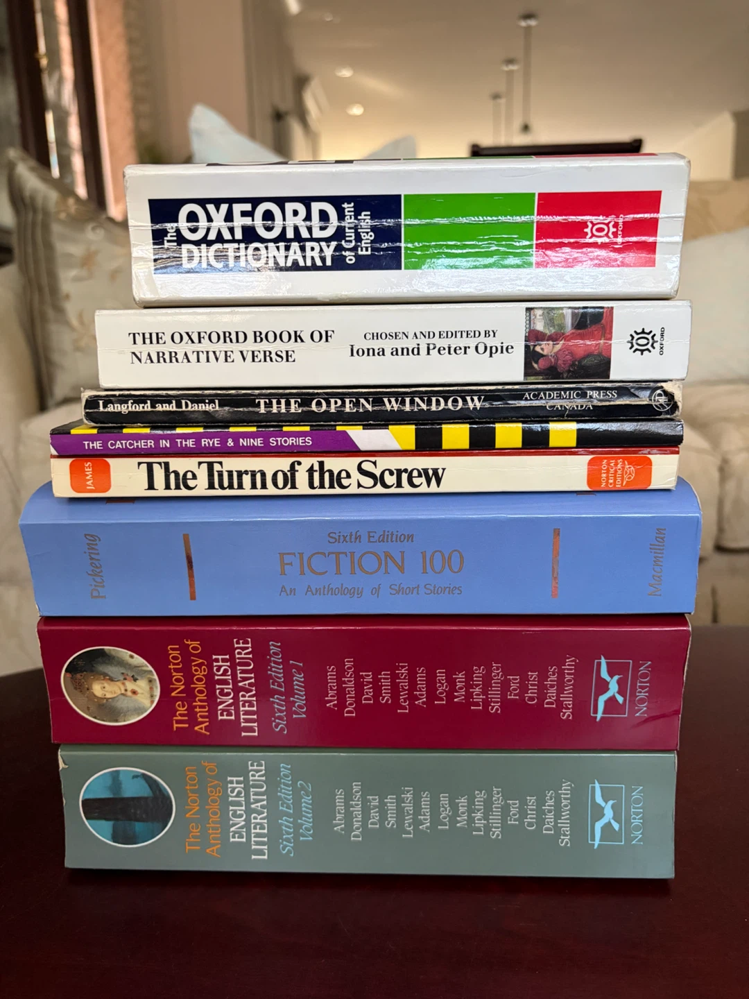 8 English Literature and Reference Books