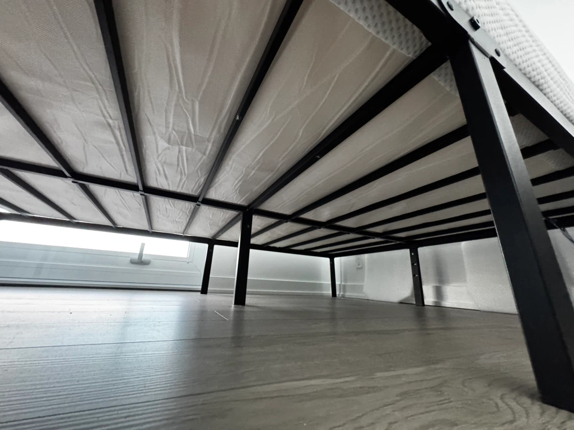 Queen Mattress + Black Metal Bed Frame - photo 5