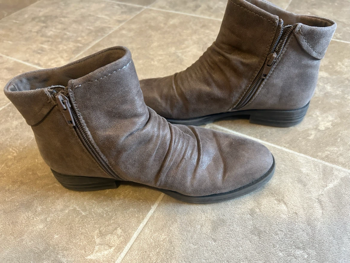 Baretraps grey ankle boots - photo 2