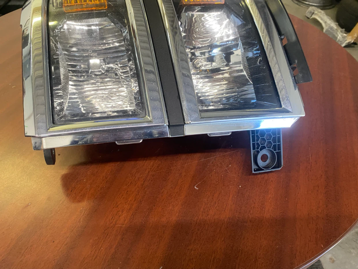 Headlight Chevy Silverado - photo 4