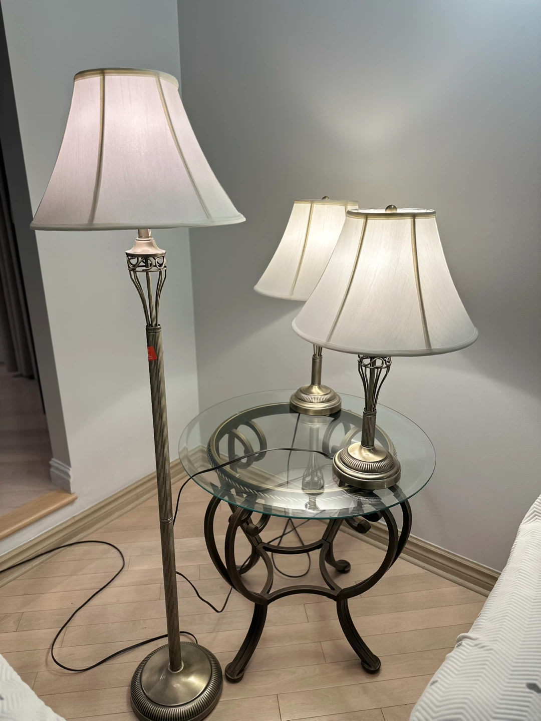 3-Piece Lamp Set - Antique Brass Finish - photo 4