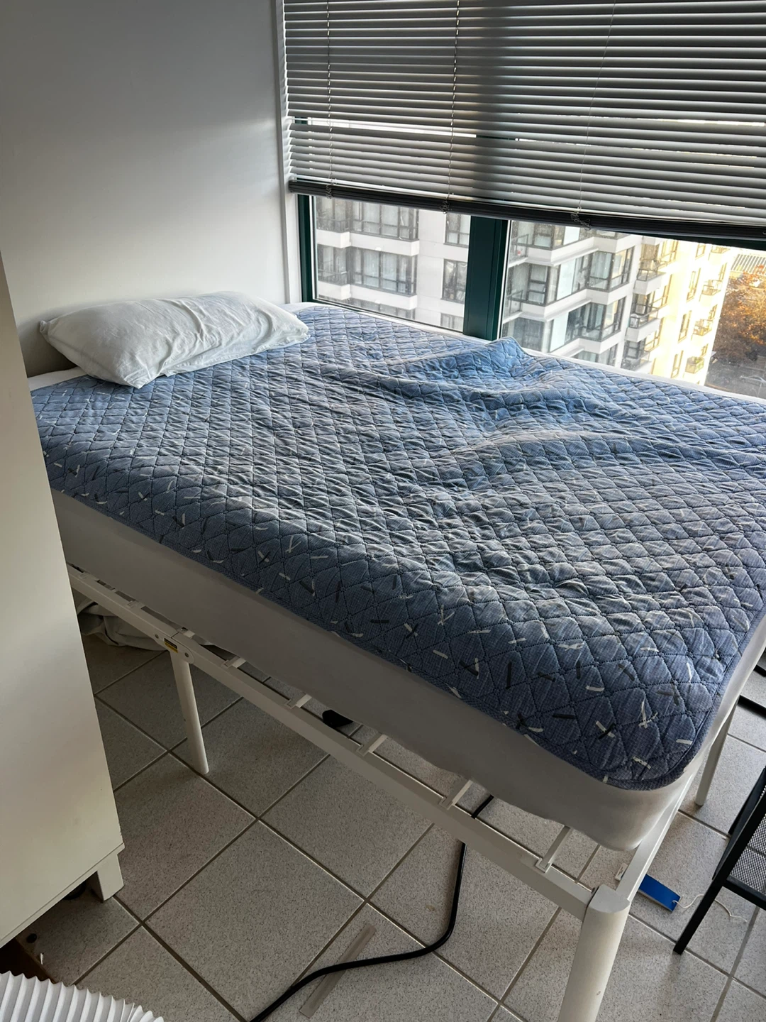 two free queensize mattresses - photo 4