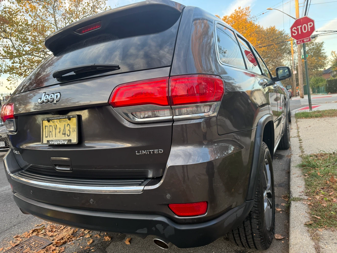 2017 Jeep Grand Cherokee Limited - photo 3