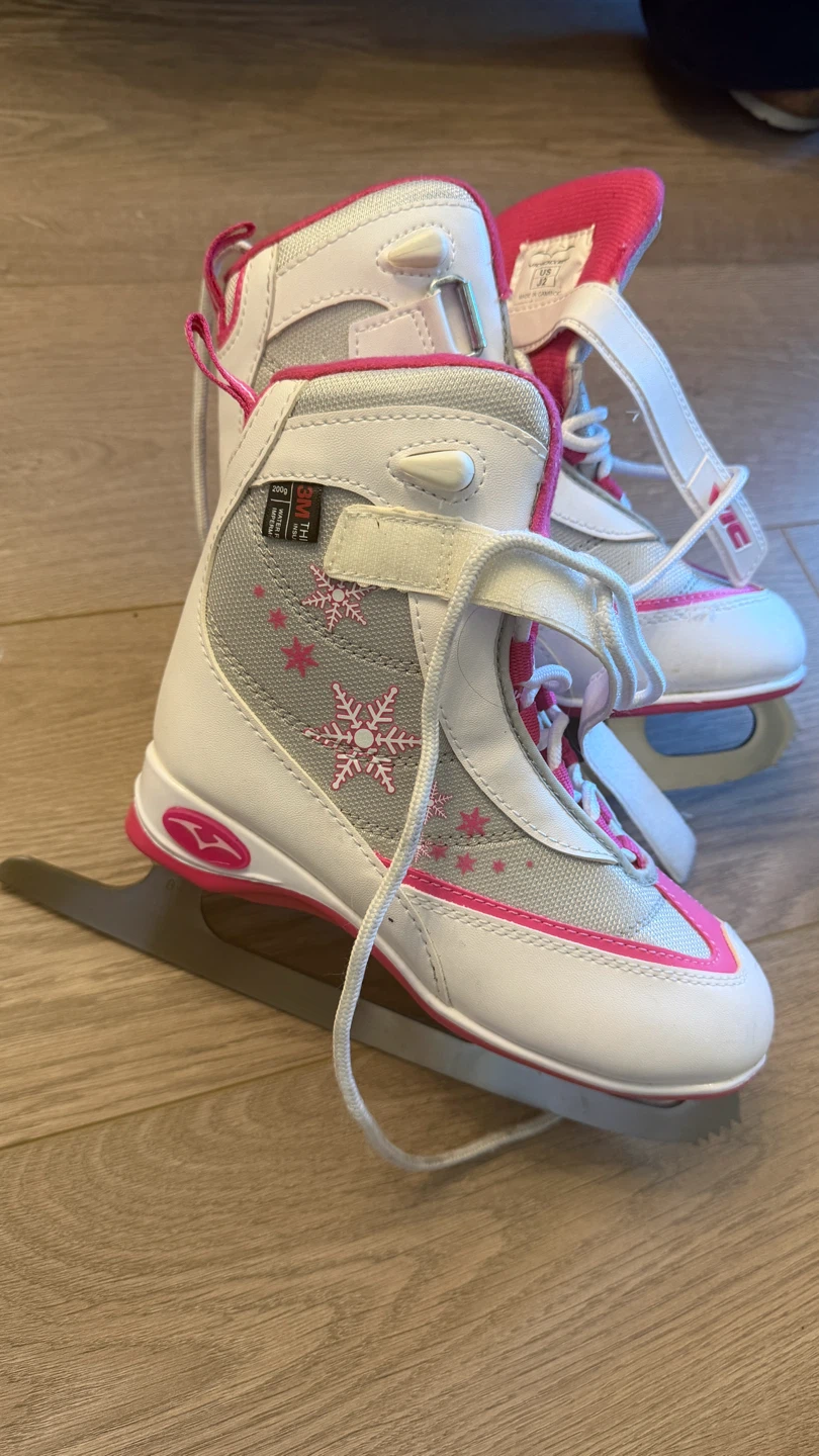 Vic Hockey Kids Ice Skates Size J2