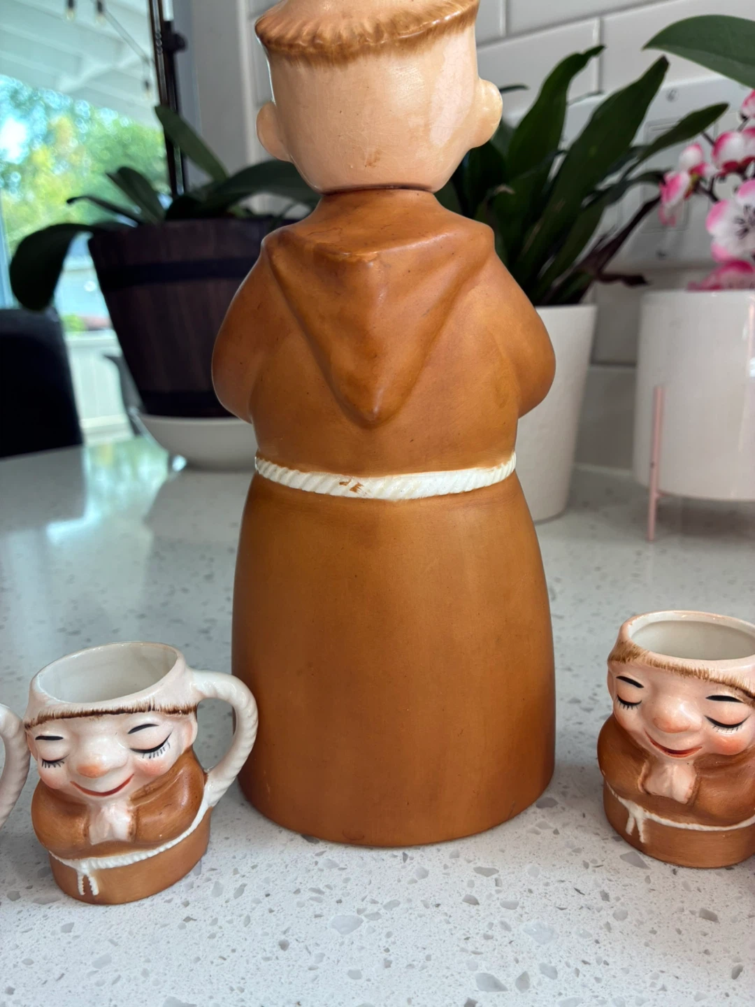 Vintage Monk Decanter and 6 Mugs Set - photo 3