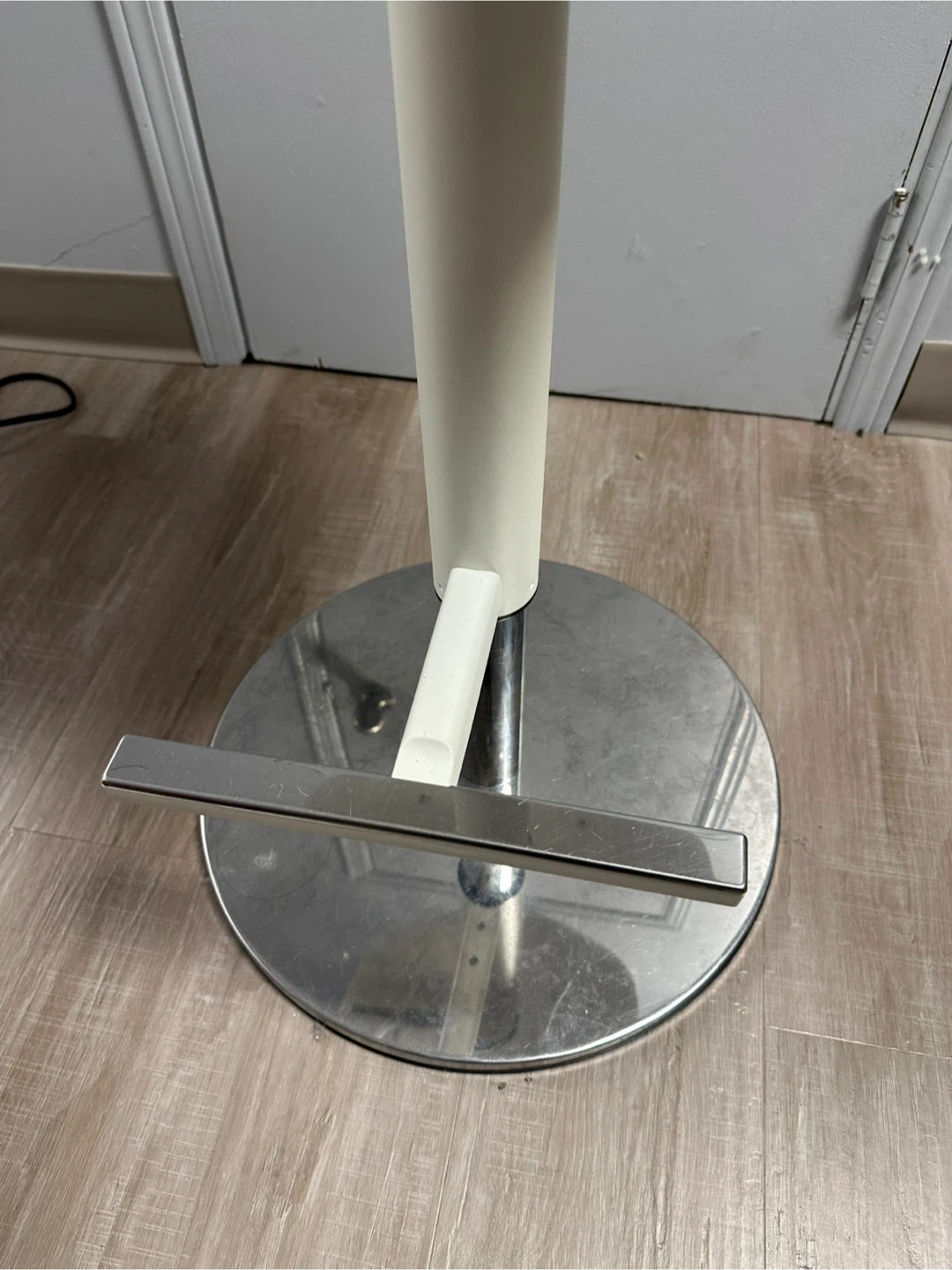 IKEA JANINGE Bar Stool - White - photo 3