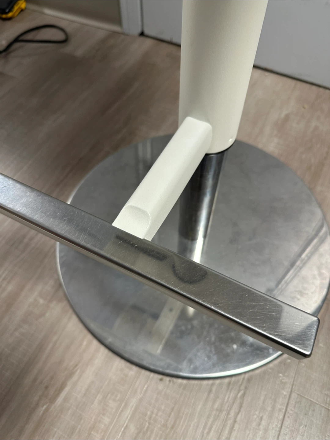 IKEA JANINGE Bar Stool - White - photo 4