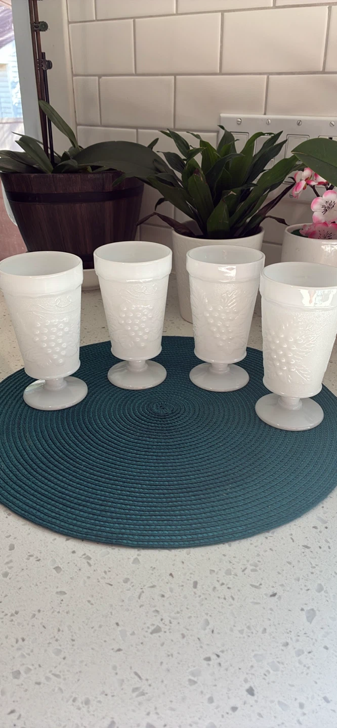 Set of 4 Vintage Milk Glass Grape Pattern Goblets - photo 2