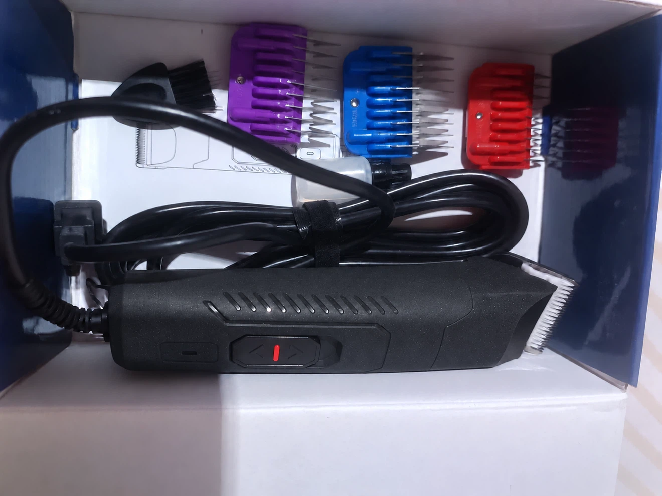 RS9329 Professional Detachable Blade Clipper - photo 2