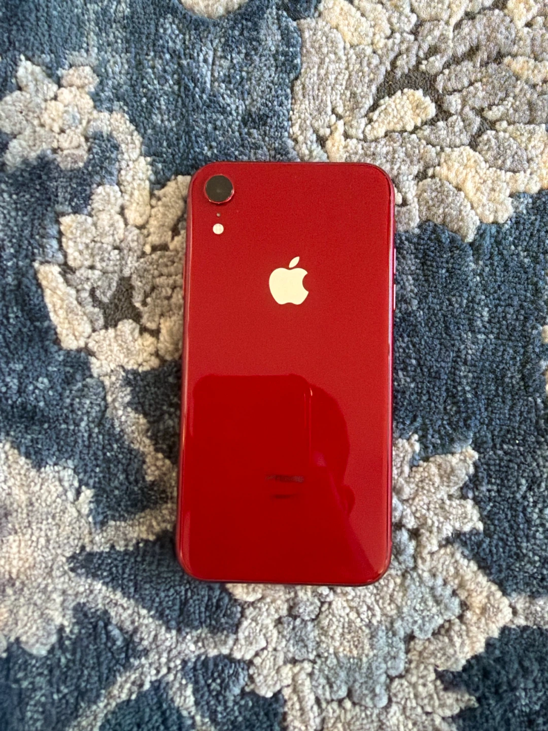 Apple iPhone XR 64GB Red