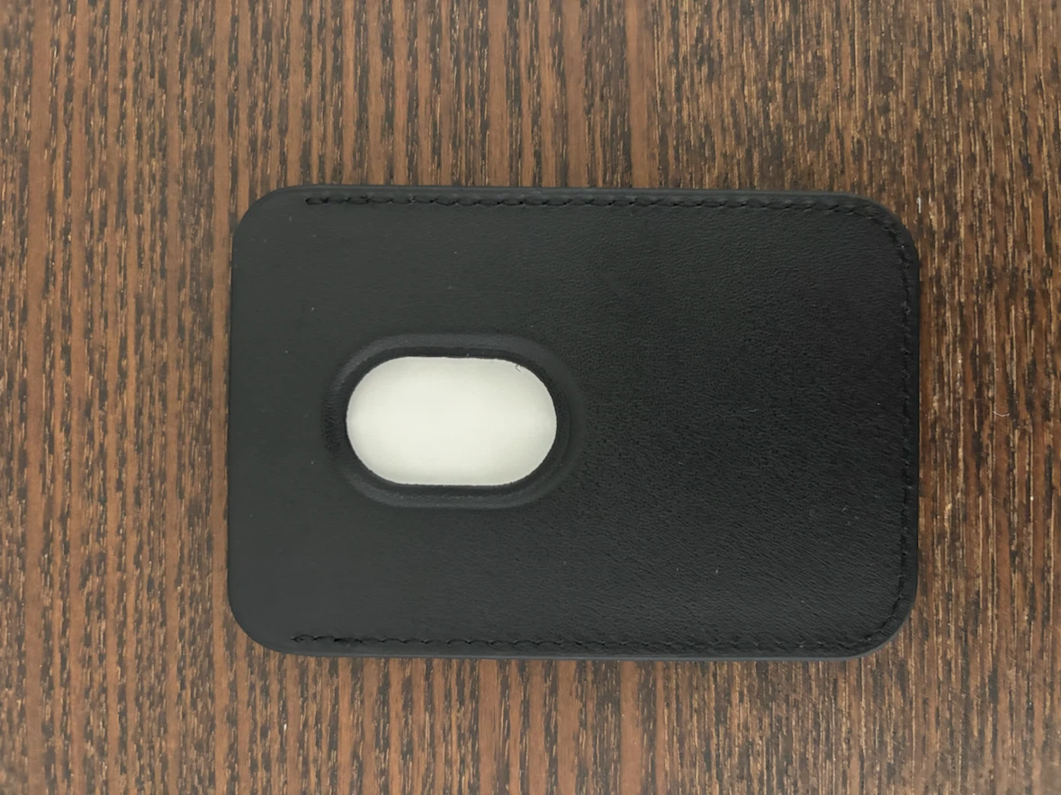 MagSafe Leather Wallet - Black - photo 2