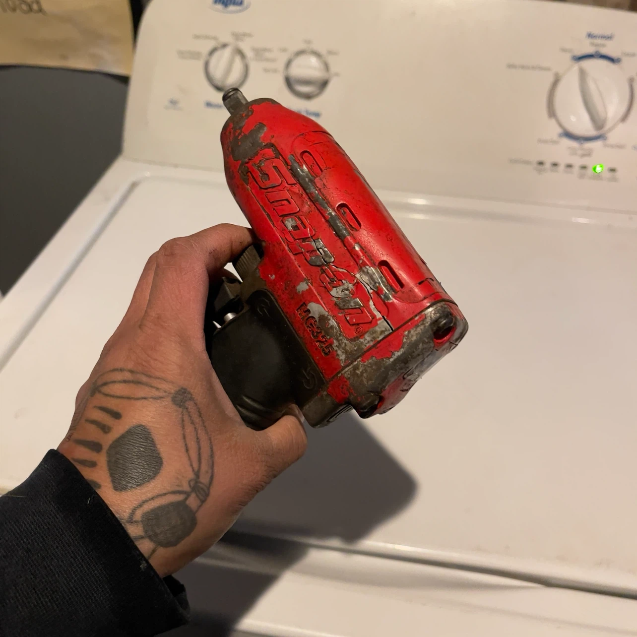 Snap-on MG325 Air Impact Wrench - photo 4