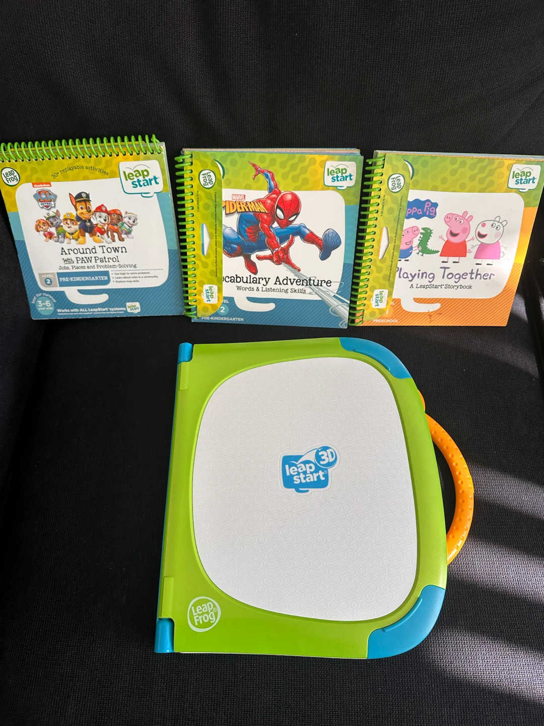 LeapFrog LeapStart Interactive 3D System with 3 Books - photo 2
