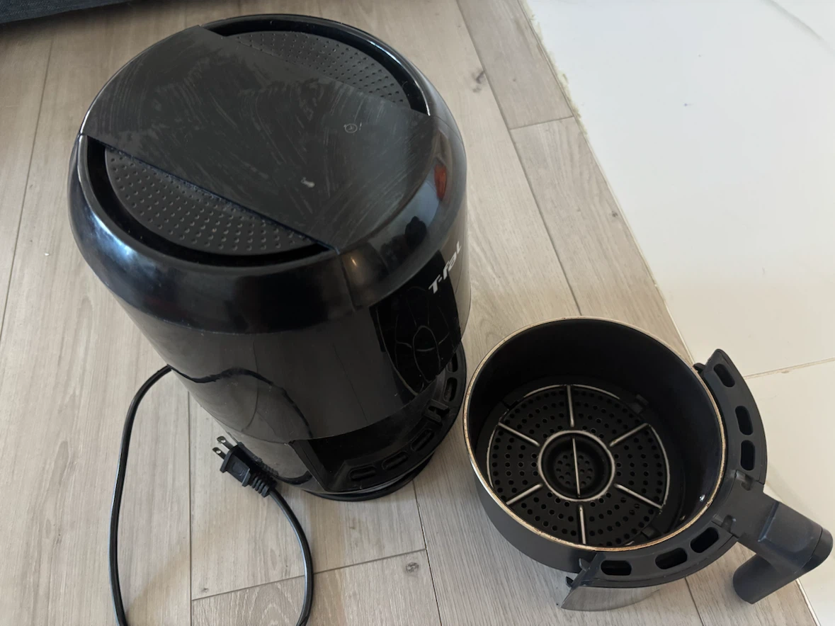 T-fal Air Fryer - photo 3