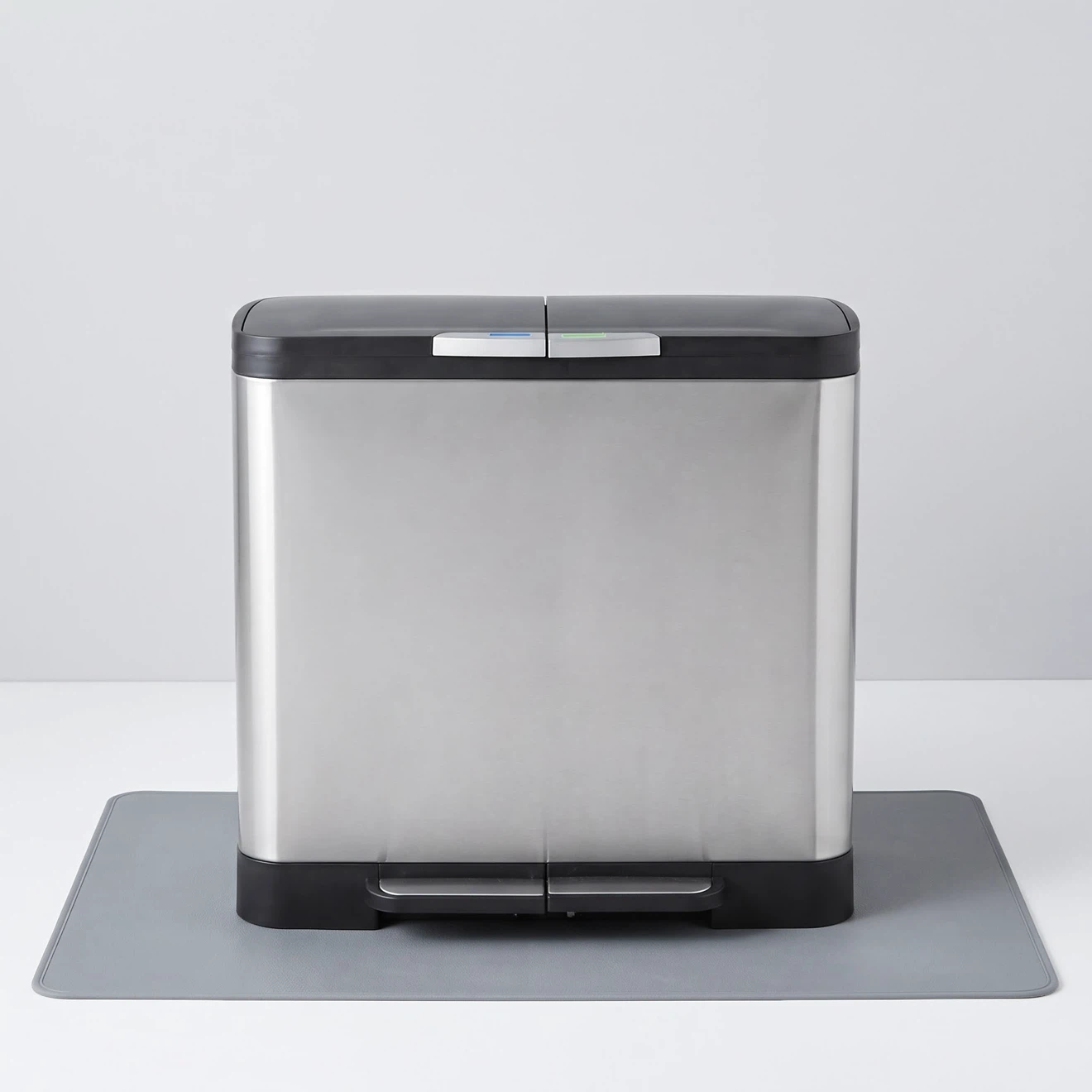NEW Stainless Steel Dual Trash/Recycling Step Bin (60L)