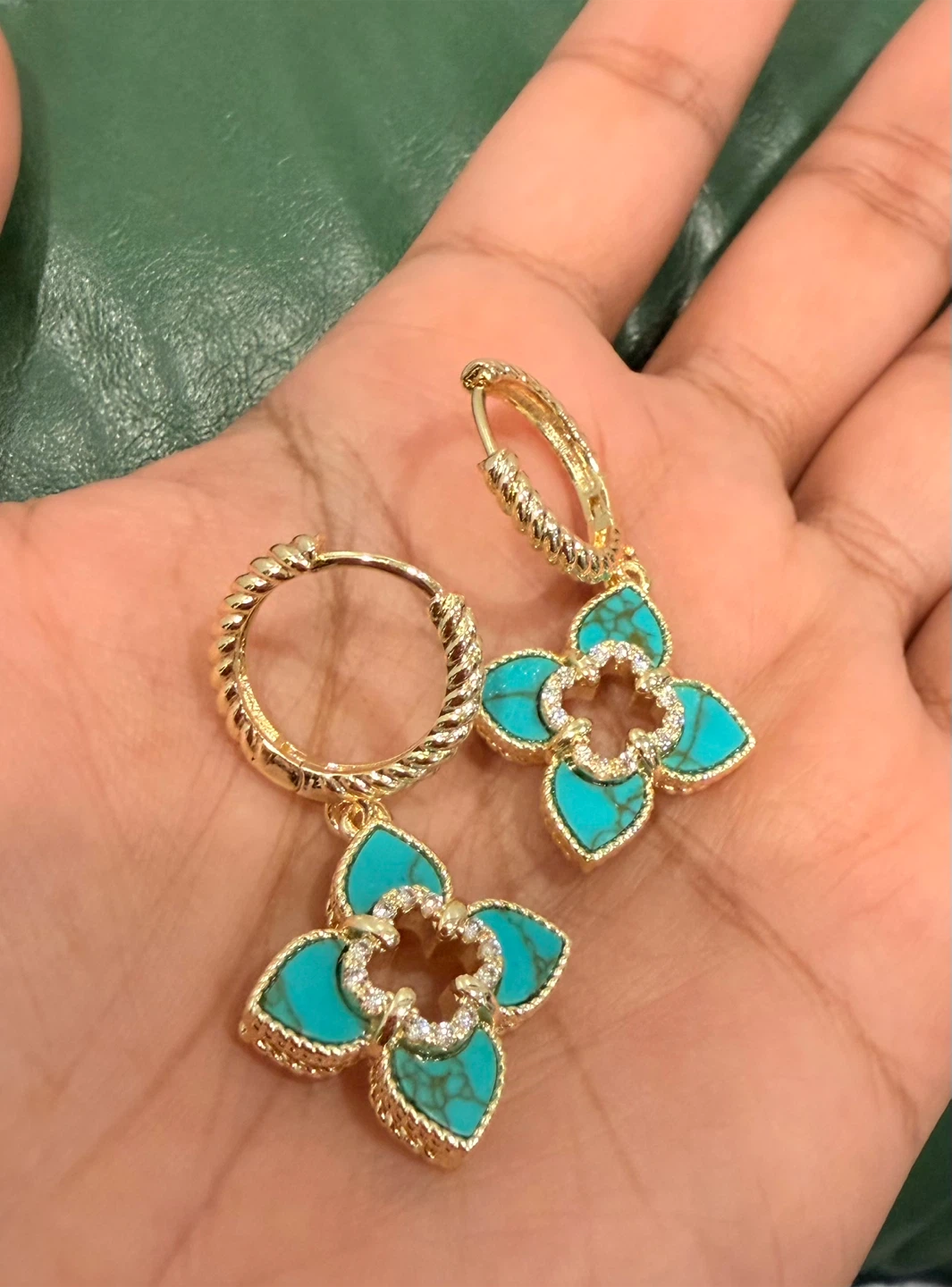 Turquoise and gold-tone floral drop earrings - photo 2