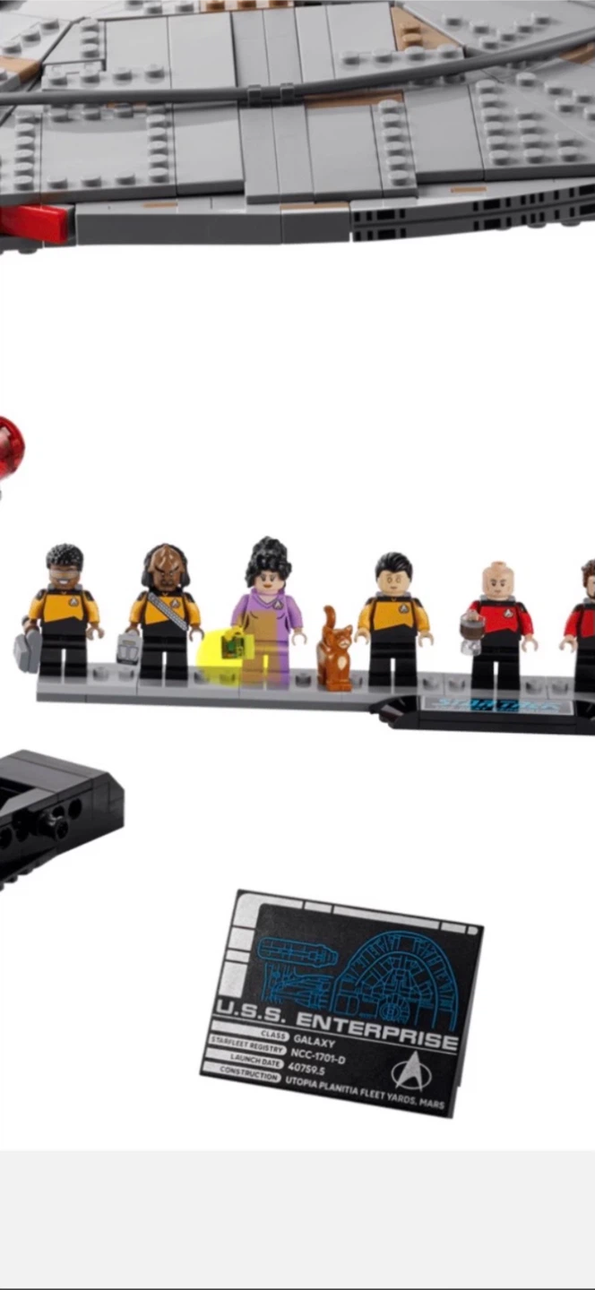 LEGO 10356 Star Trek U.S.S. Enterprise NCC-1701-D - photo 4
