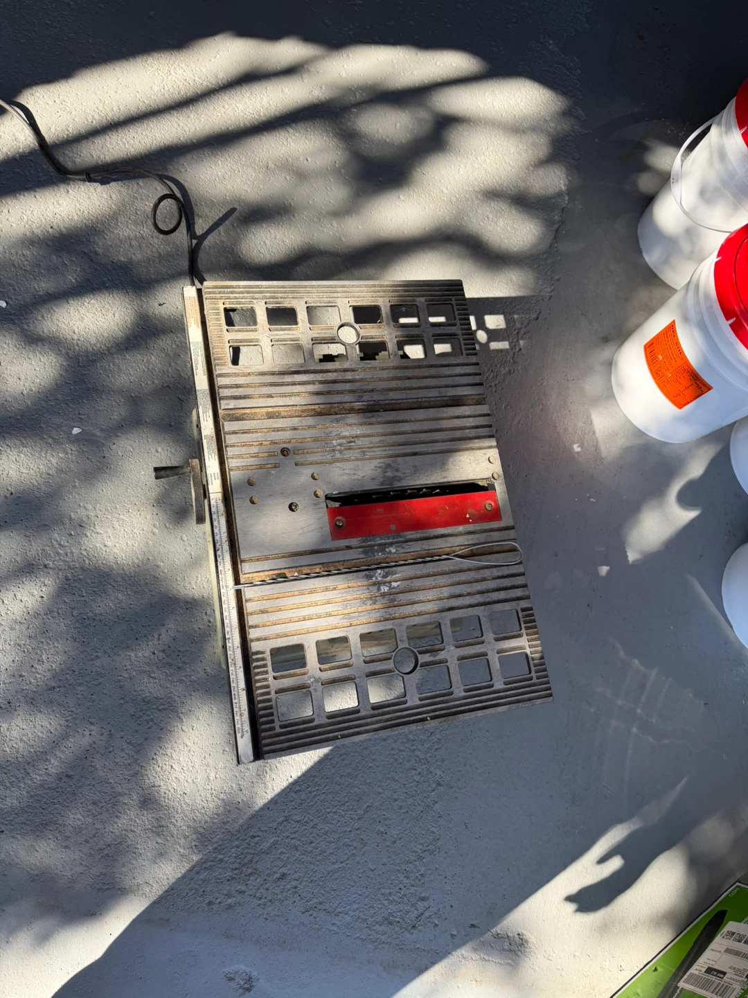 Delta 10-inch Table Saw