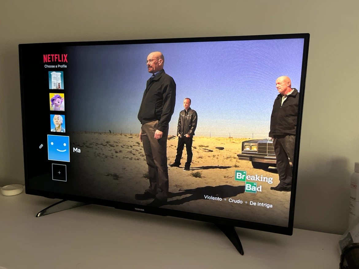 Toshiba Smart Fire 43” TV - photo 2