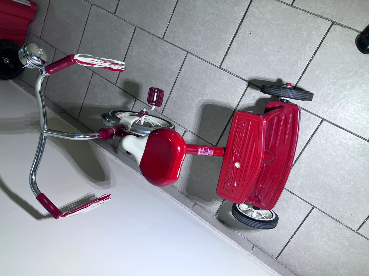 Radio Flyer Red Tricycle classic for collectors - photo 3